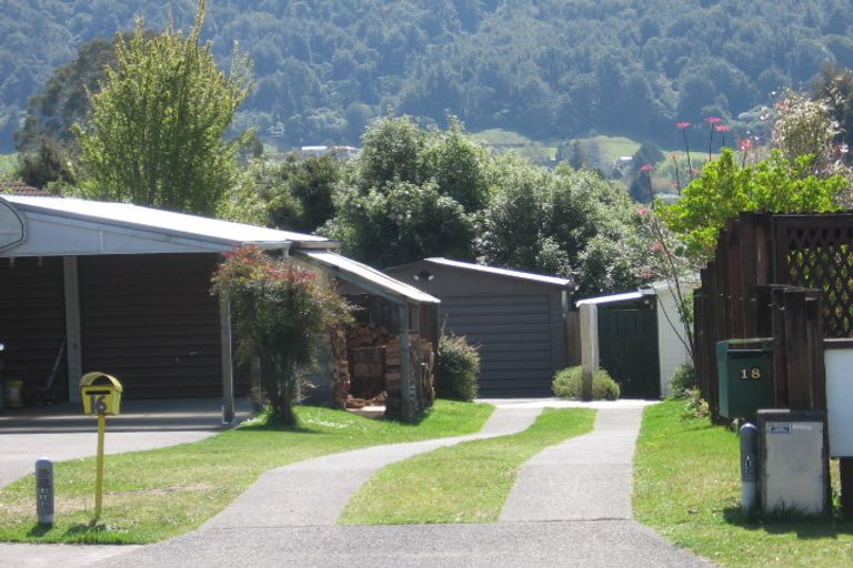 Photo of property in 16 Blomfield Street, Pukehangi, Rotorua, 3015