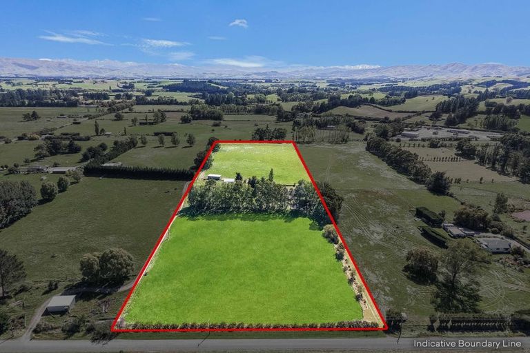 Photo of property in 42 Mina Road, Cheviot, 7382