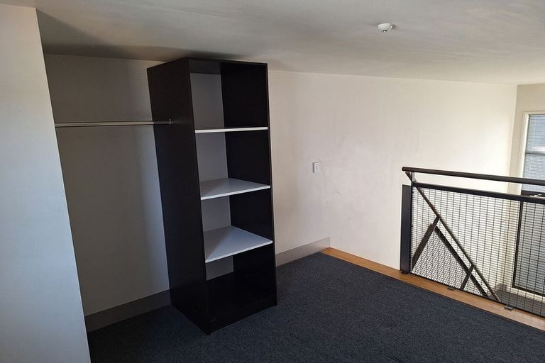 Photo of property in Urbane Apartments, 55/29 Webb Street, Mount Cook, Wellington, 6011