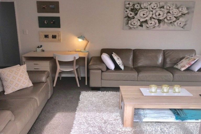 Photo of property in 3/77 Fairfield Avenue, Addington, Christchurch, 8024