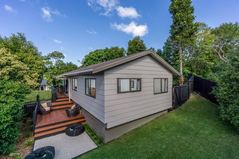 Photo of property in 2/105 Weldene Avenue, Glenfield, Auckland, 0629