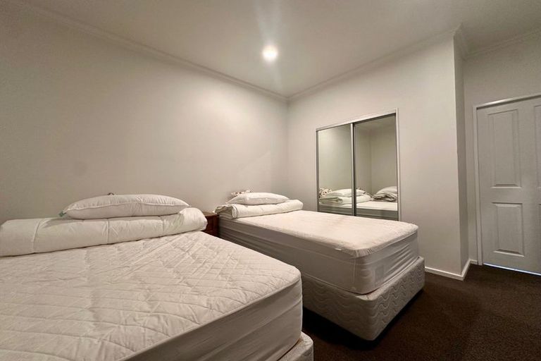 Photo of property in Atrium Towers, 9f/154 The Terrace, Wellington Central, Wellington, 6011