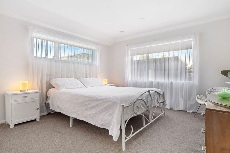 Photo of property in 30a Marvon Downs Avenue, Pakuranga Heights, Auckland, 2010