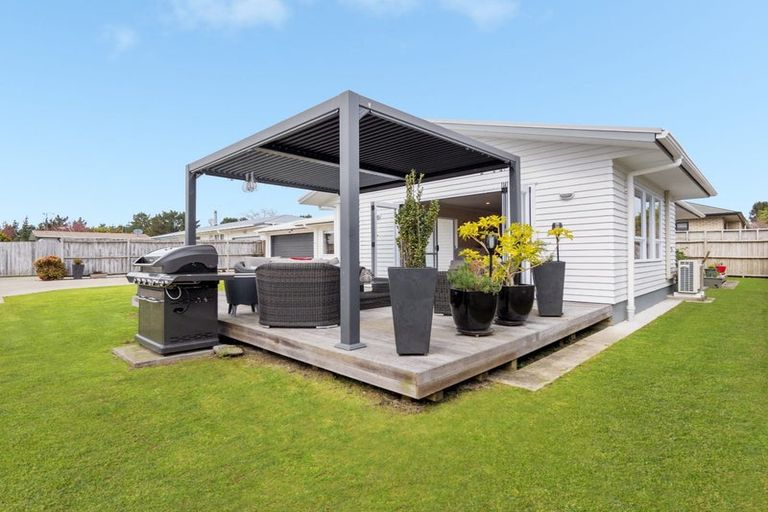 Photo of property in 30a Fairview Place, Te Puke, 3119