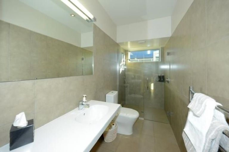 Photo of property in 110a Wairakei Road, Bryndwr, Christchurch, 8052