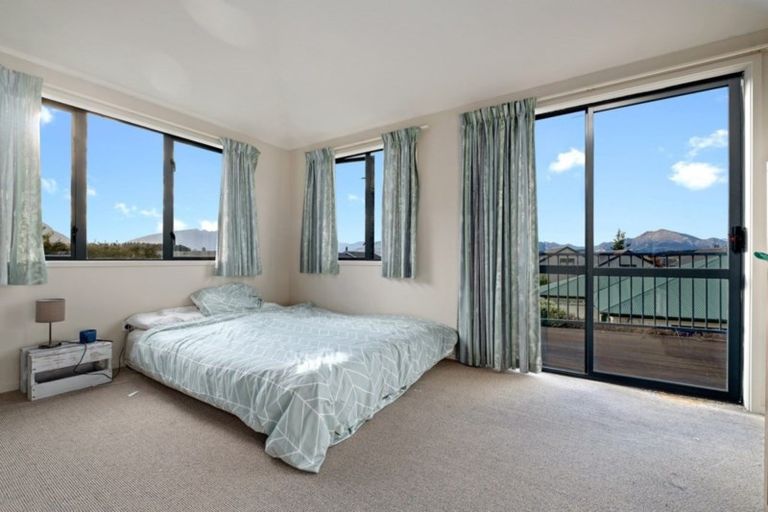 Photo of property in 77 Meadowstone Drive, Wanaka, 9305