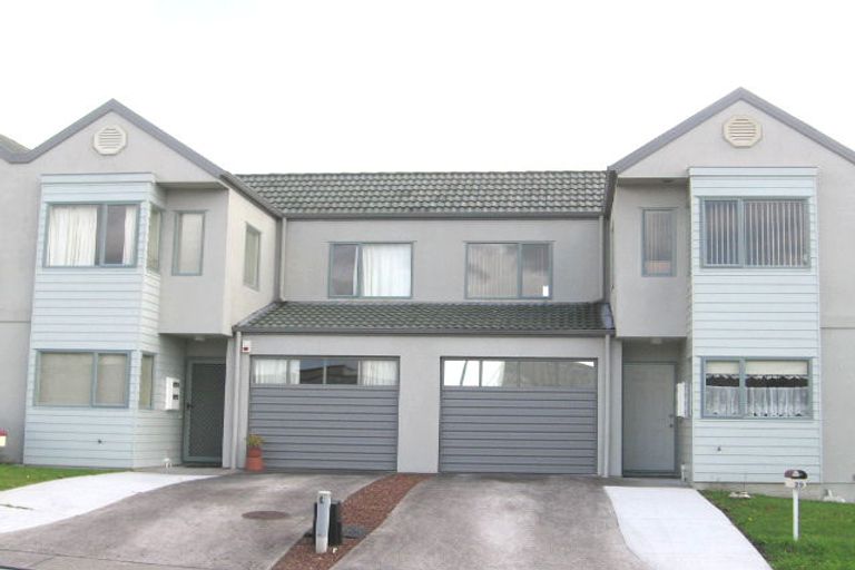 Photo of property in 29 Stephen Avenue, Henderson, Auckland, 0610