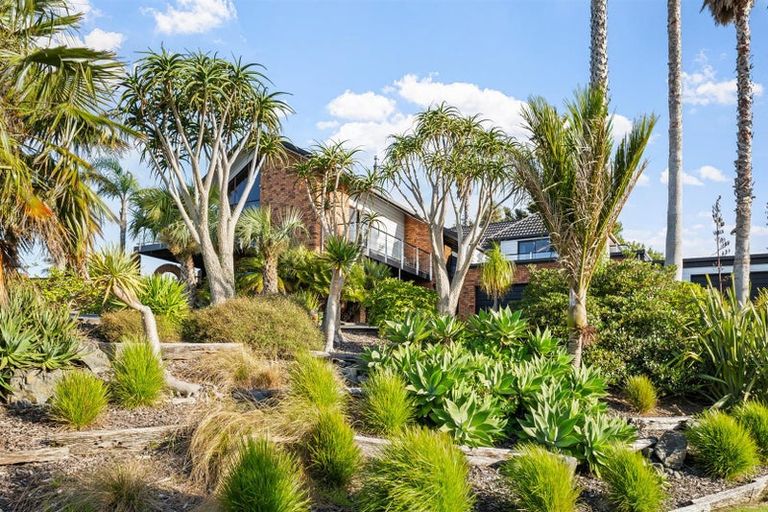 Photo of property in 5 Kotare Place, Sandspit, Warkworth, 0982