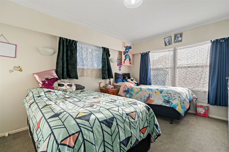 Photo of property in 1/26 Landscape Road, Papatoetoe, Auckland, 2025