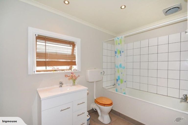 Photo of property in 9 Grant Street, Woodville, 4920