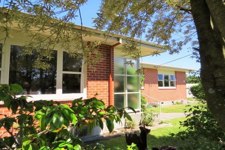 Photo of property in 4 Faraday Street, Carterton, 5713