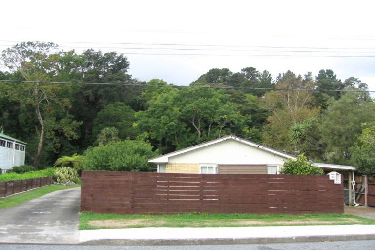 Photo of property in 2/47 Cruickshank Road, Clouston Park, Upper Hutt, 5018