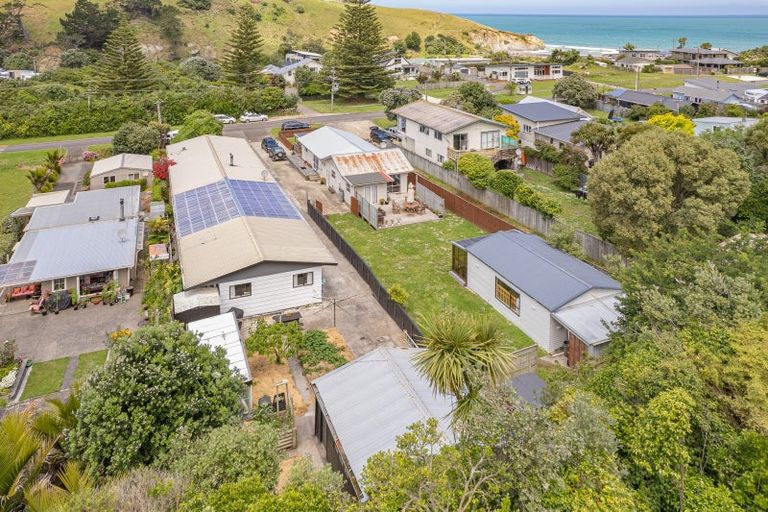 Photo of property in 45 Mowhanau Drive, Kai Iwi, Whanganui, 4574