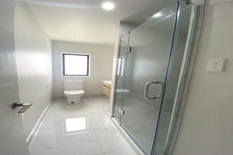 Photo of property in 15c William Avenue, Manurewa, Auckland, 2102