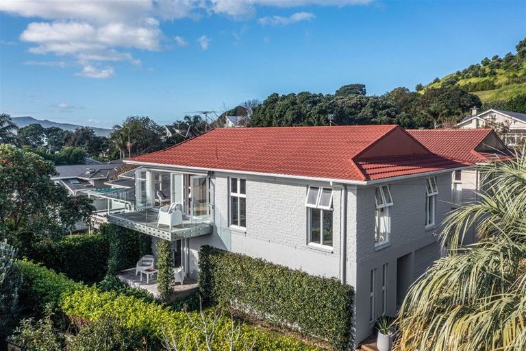 Photo of property in 1/7 Macky Avenue, Devonport, Auckland, 0624