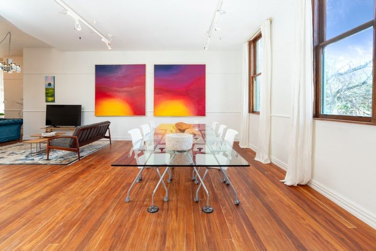 Photo of property in 230 Tinakori Road, Thorndon, Wellington, 6011