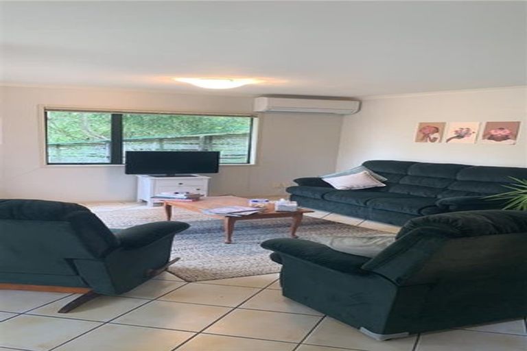 Photo of property in 18 Catrina Avenue, Birkenhead, Auckland, 0626