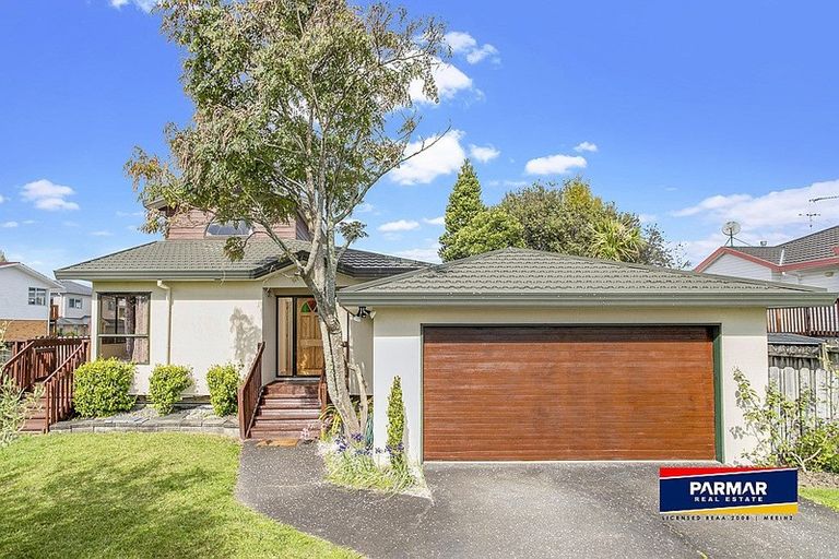 Photo of property in 159 Colwill Road, Massey, Auckland, 0614