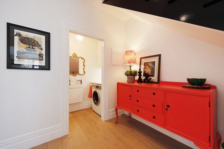 Photo of property in 72 Elizabeth Street, Mount Victoria, Wellington, 6011