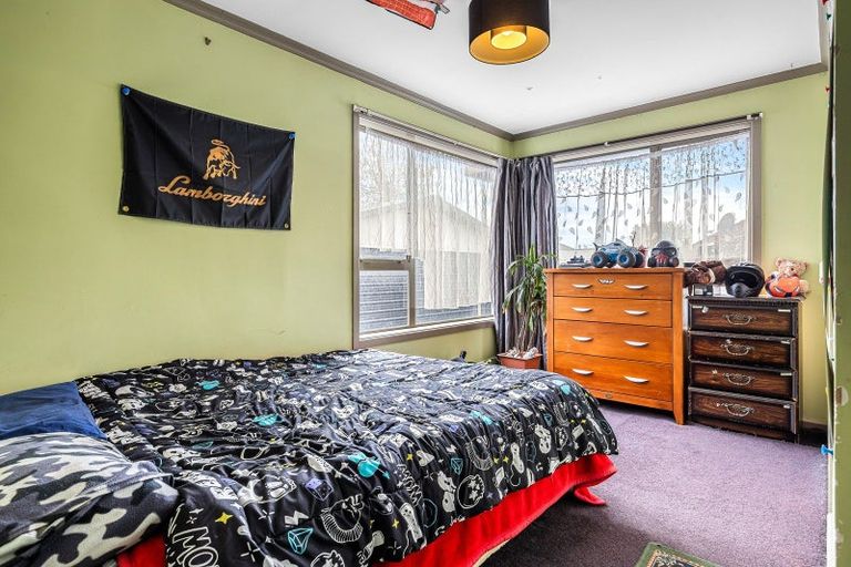 Photo of property in 121 Cuthberts Road, Aranui, Christchurch, 8061