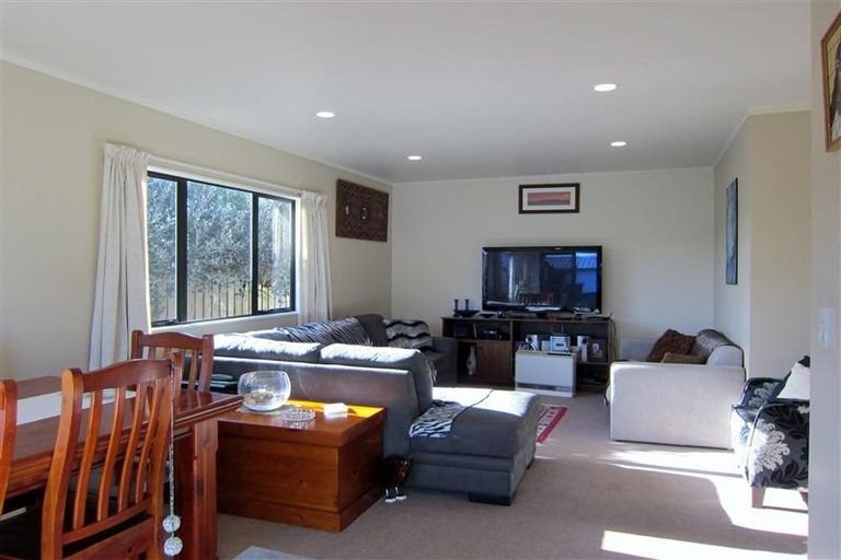 Photo of property in 90a Michael Road, Paraparaumu Beach, Paraparaumu, 5032