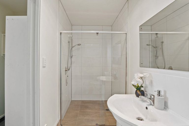 Photo of property in 3a Strawberry Lane, Fernhill, Queenstown, 9300