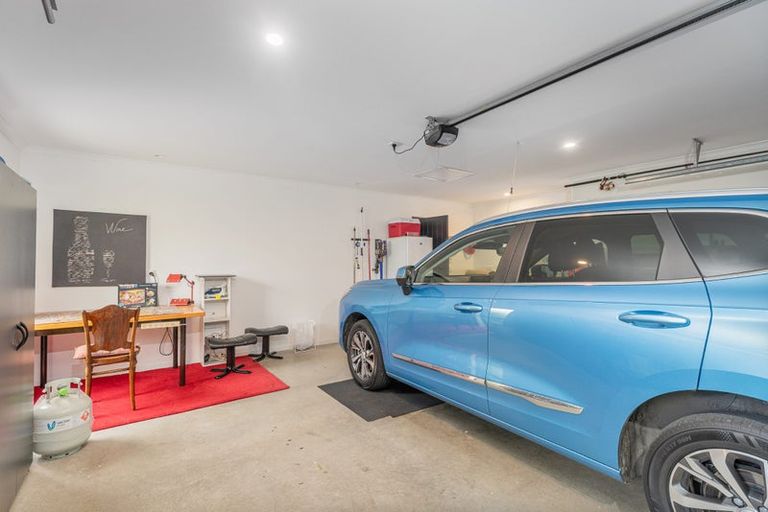 Photo of property in 28 Motukorure Parade, Cooks Beach, Whitianga, 3591