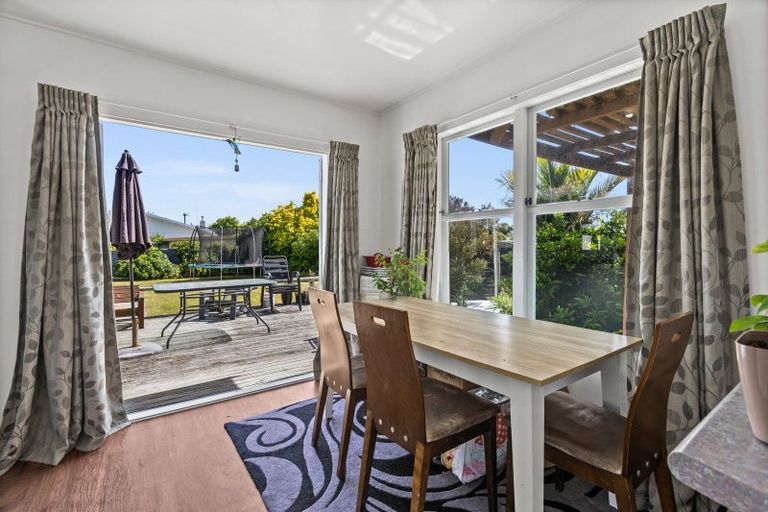 Photo of property in 19 Oldham Avenue, Onekawa, Napier, 4110