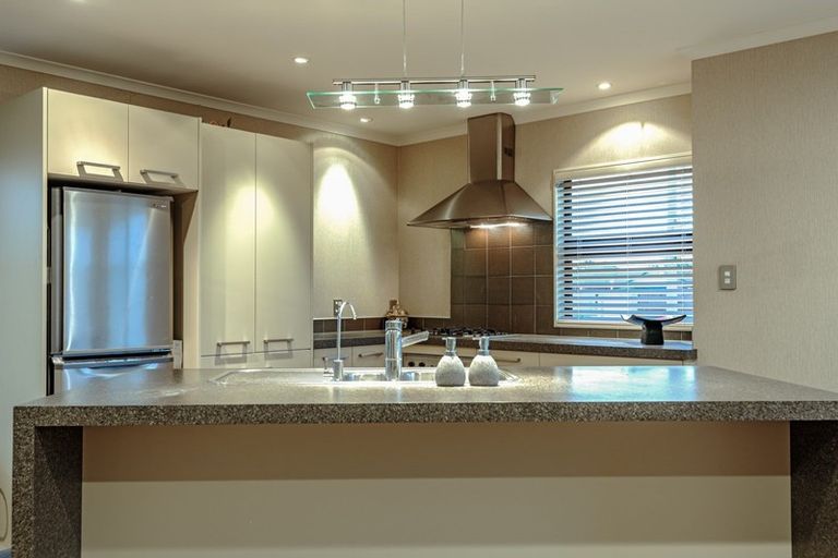 Photo of property in 6 Brooklyn Heights Drive, Kelvin Grove, Palmerston North, 4414