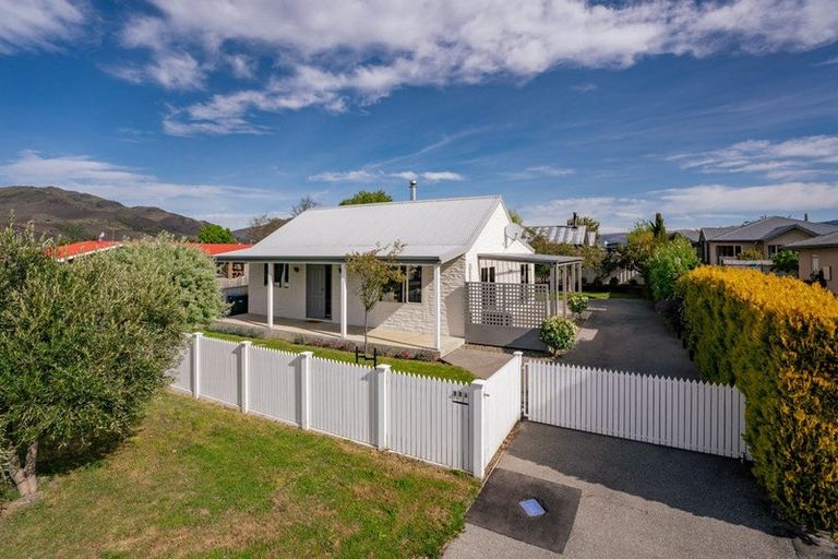 Photo of property in 11a Carlow Place, Cromwell, 9310