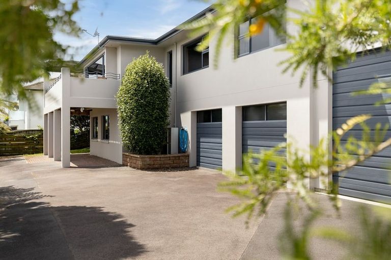 Photo of property in 38 Hamurana Road, Omokoroa, 3114