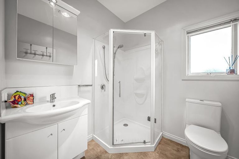 Photo of property in 25 Muriwai Drive, Manapouri, 9679