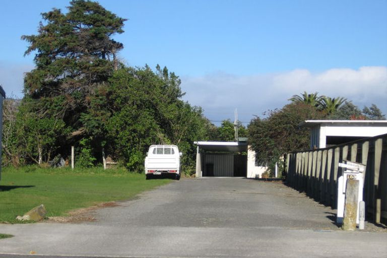 Photo of property in 153c Tasman Road, Otaki, 5512
