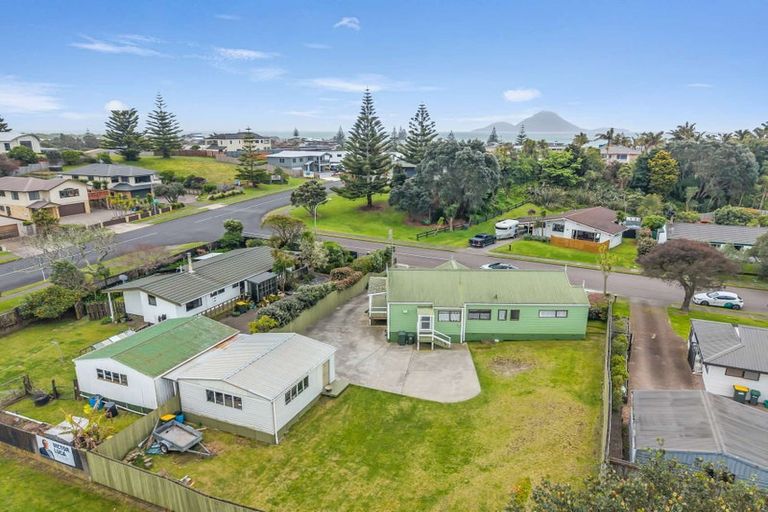 Photo of property in 4 Landscape Road, Coastlands, Whakatane, 3120