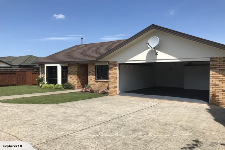 Photo of property in 6 Mckenzie Court, Terrace End, Palmerston North, 4410