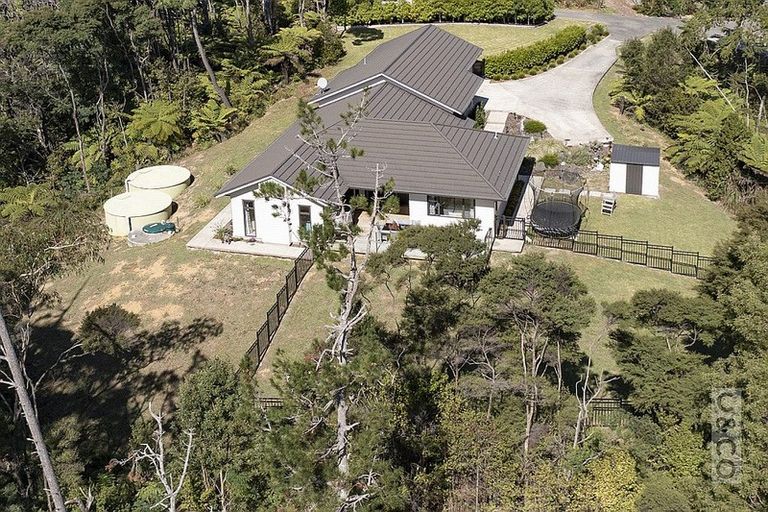 Photo of property in 22c Sunnyvale Road, Swanson, Auckland, 0614
