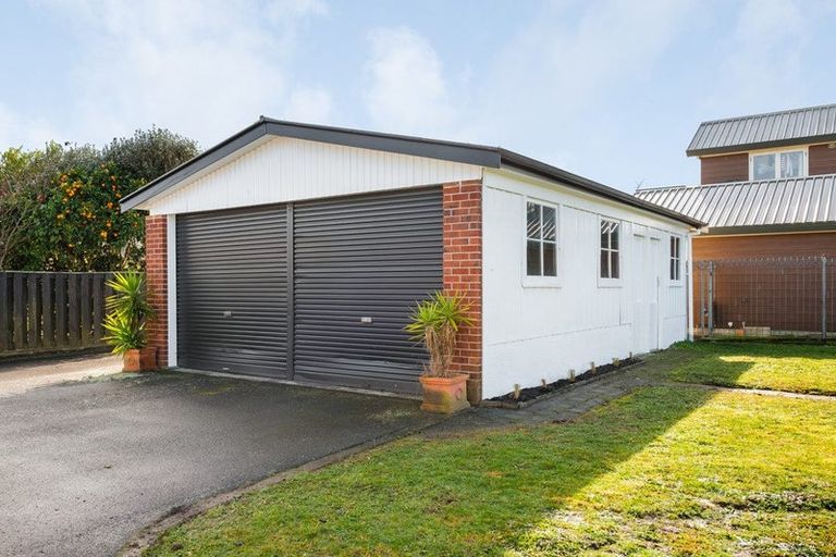 Photo of property in 17a Kingsley Street, St Andrews, Hamilton, 3200