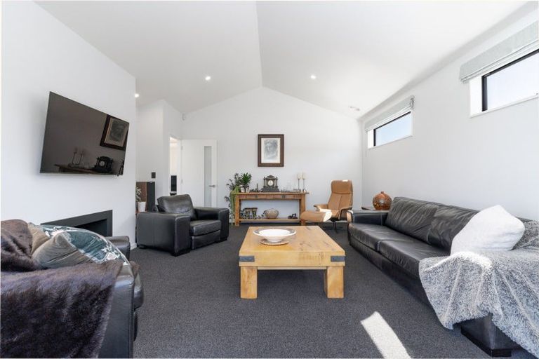 Photo of property in 5 Kawharu Street, Marshland, Christchurch, 8083