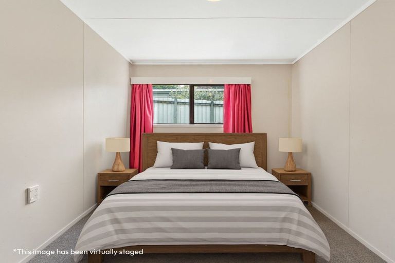 Photo of property in 8 Tamatea Road, Taupo, 3330