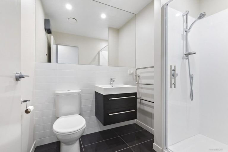 Photo of property in 6/2 Stone Street, Miramar, Wellington, 6022