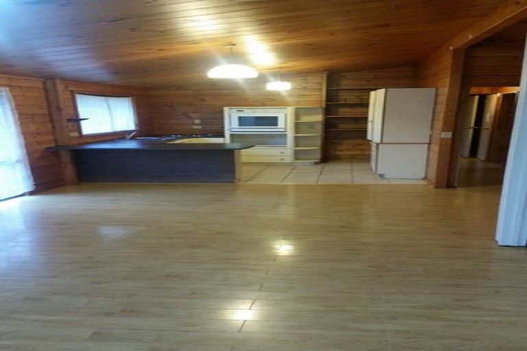 Photo of property in 119 Lynwood Road, New Lynn, Auckland, 0600