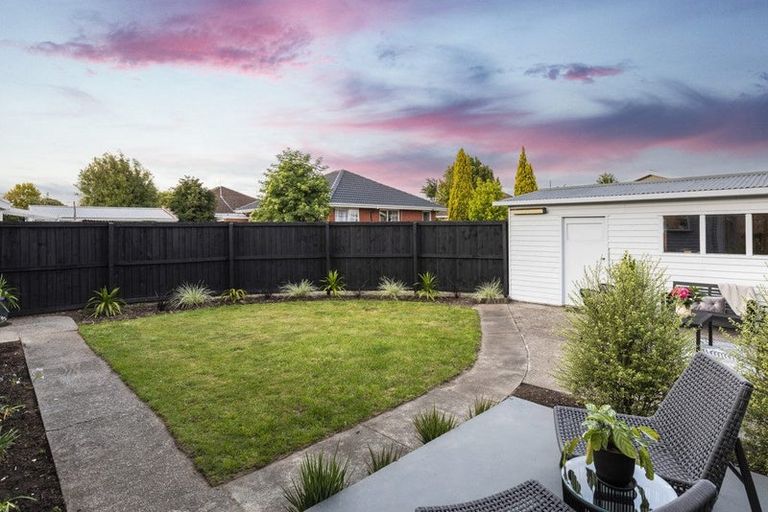 Photo of property in 9a Meadow Street, Papanui, Christchurch, 8052