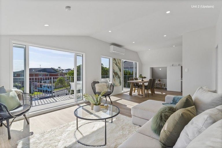 Photo of property in 16 Paisley Street, Mellons Bay, Auckland, 2014