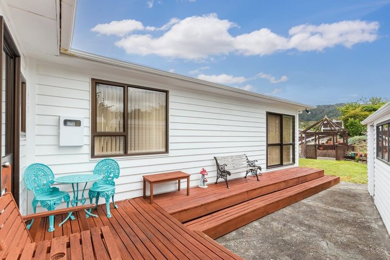 Photo of property in 46 Peel Place, Wainuiomata, Lower Hutt, 5014