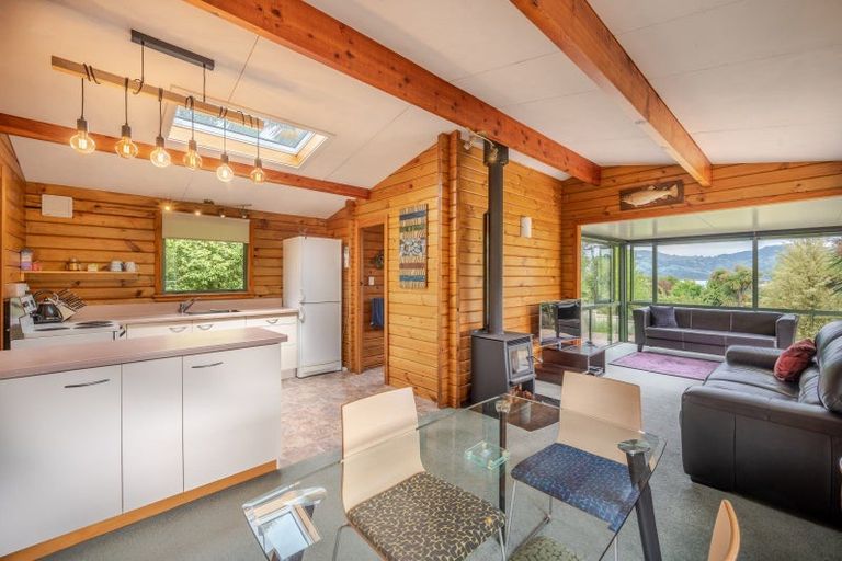 Photo of property in 4 Kotlowski Road, Takamatua, Akaroa, 7581