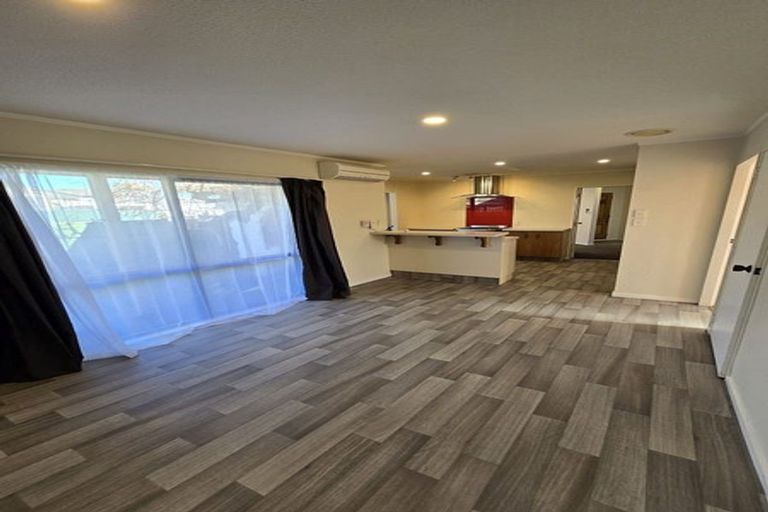 Photo of property in 4a Kentwood Drive, Woodridge, Wellington, 6037