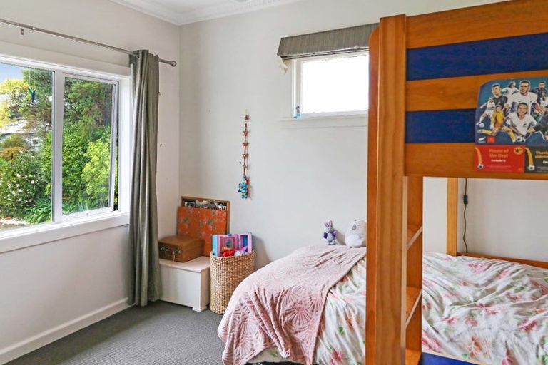 Photo of property in 9 Brasell Street, Fairfield, Lower Hutt, 5011