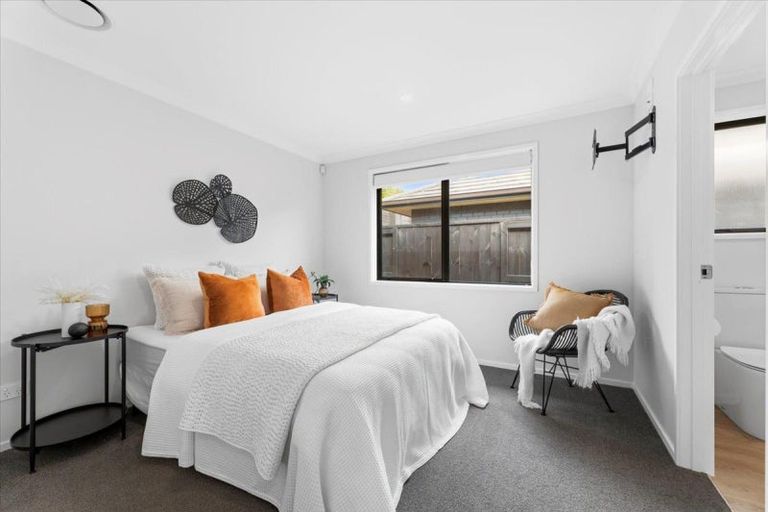 Photo of property in 122 Union Drive, Papamoa, 3118