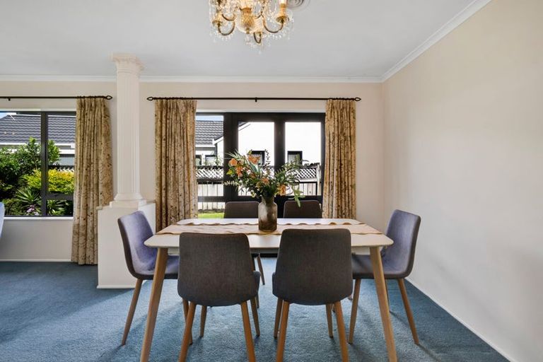 Photo of property in 102 Branch Road, Highlands Park, New Plymouth, 4312