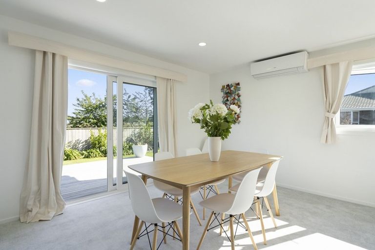 Photo of property in 29 Awatea Avenue, Paraparaumu, 5032